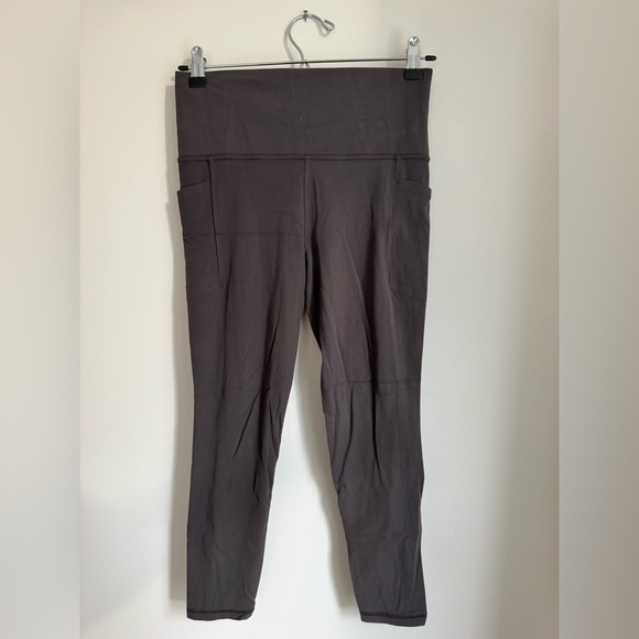 ATHLETA Salutation Stash High-Rise 7/8 Legging | Size Small - Picture 2 of 5